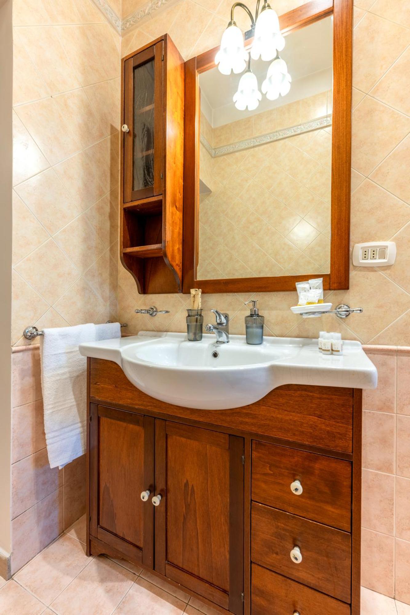 100Mq Maison Paradise - Central & Elegant Apt Bari Dış mekan fotoğraf